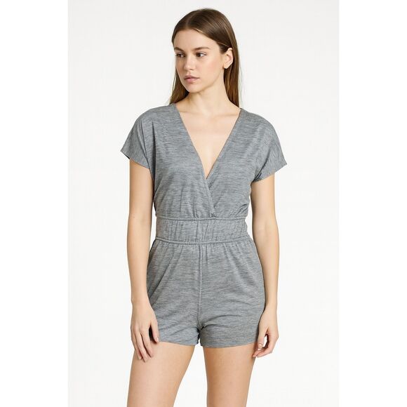 NWT PINK Victoria's Secret Gray Short Romper V Neck Size M Elastic Waist - Picture 2 of 7